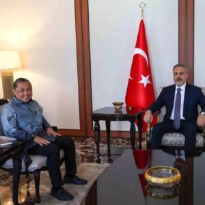 hakan fidan endonezyali yetkiliyle gorustu F16cbtSD