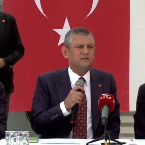 son dakika ozgur ozel gazi ve sehit yakinlarini ziyaret etti komisyon herkese acik olmali XzfBq4zN