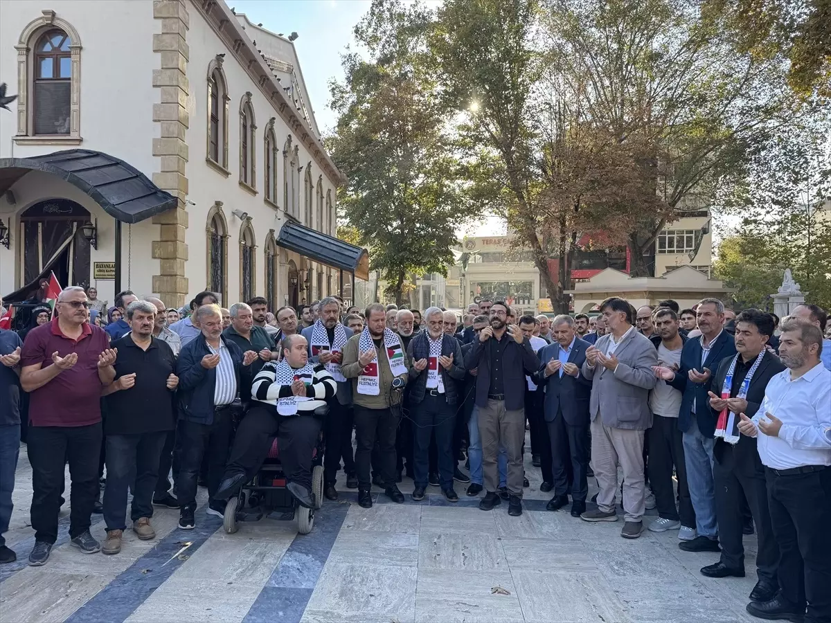 kocaelide filistine destek eylemi G7K9SDjE