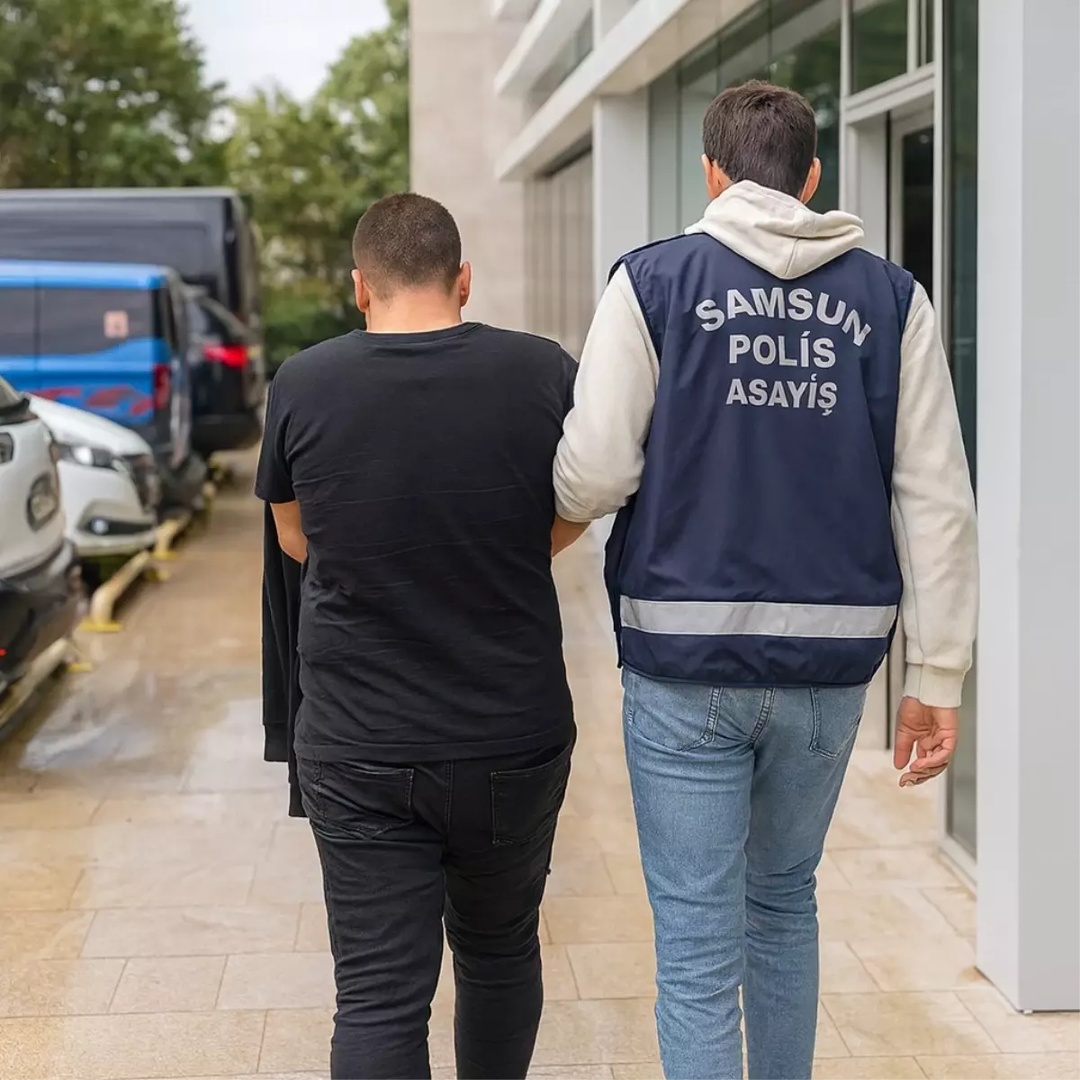 kuyumcudan 50 gram altin caldi HsQMWLeh.jpg