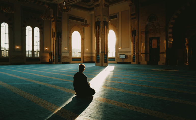 Müjdeler Olsun: On Bir Ayın Sultanı Şifa ve Huzurla Geldi!