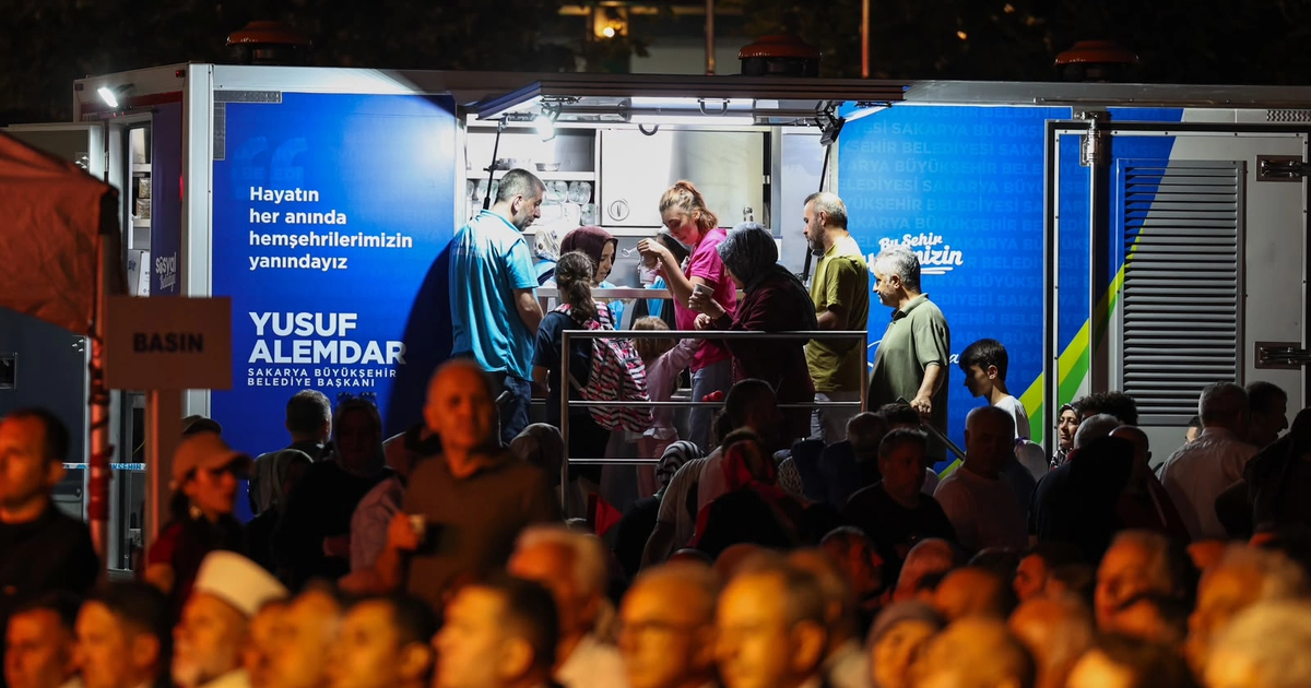 15 temmuzun 10uncu yilinda sakarya demokrasi meydaninda bulustu 5Fk2rin3